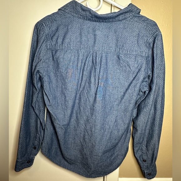 Women’s TOMS®️ Blue Denim Shirt - Size M - Picture 5 of 7